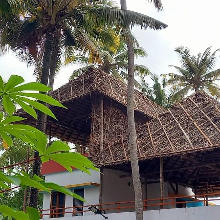 Madhav Mansion Beach Resort วาร์คาลา ภายนอก รูปภาพ