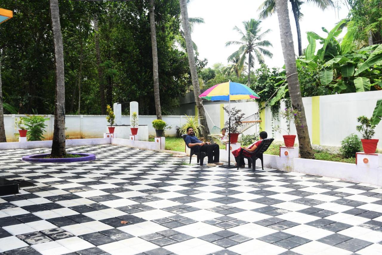 Madhav Mansion Beach Resort วาร์คาลา ภายนอก รูปภาพ
