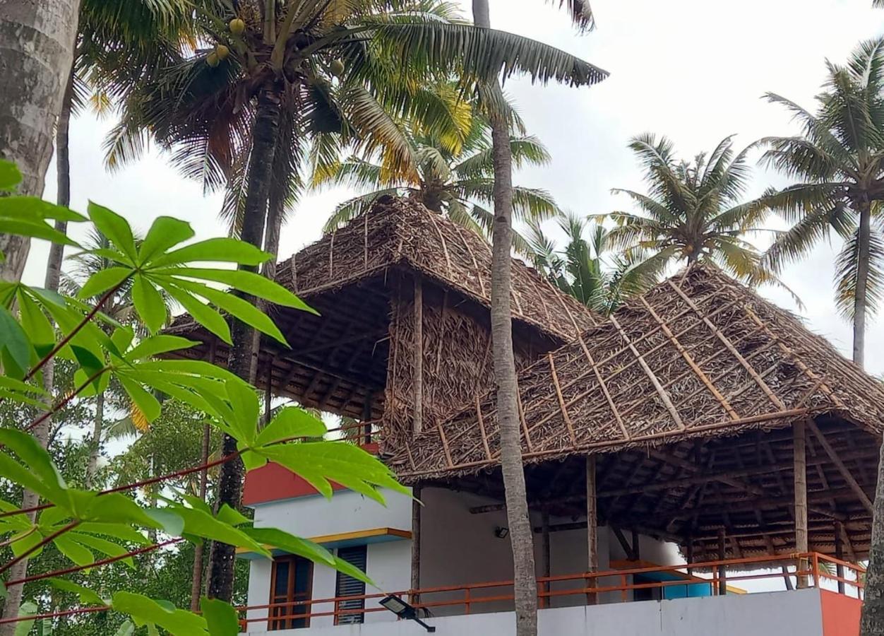 Madhav Mansion Beach Resort วาร์คาลา ภายนอก รูปภาพ