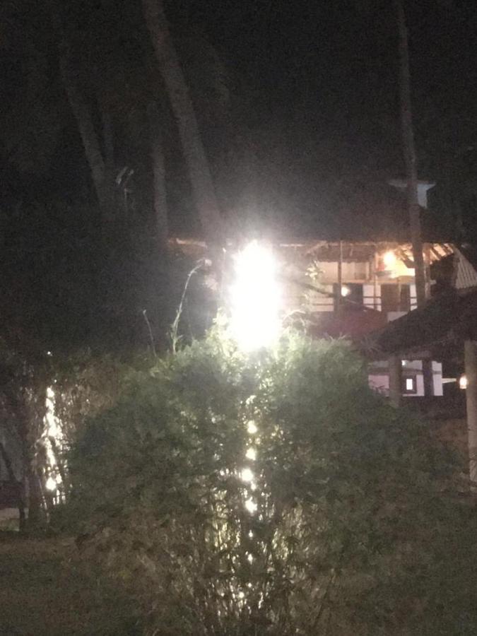 Madhav Mansion Beach Resort วาร์คาลา ภายนอก รูปภาพ